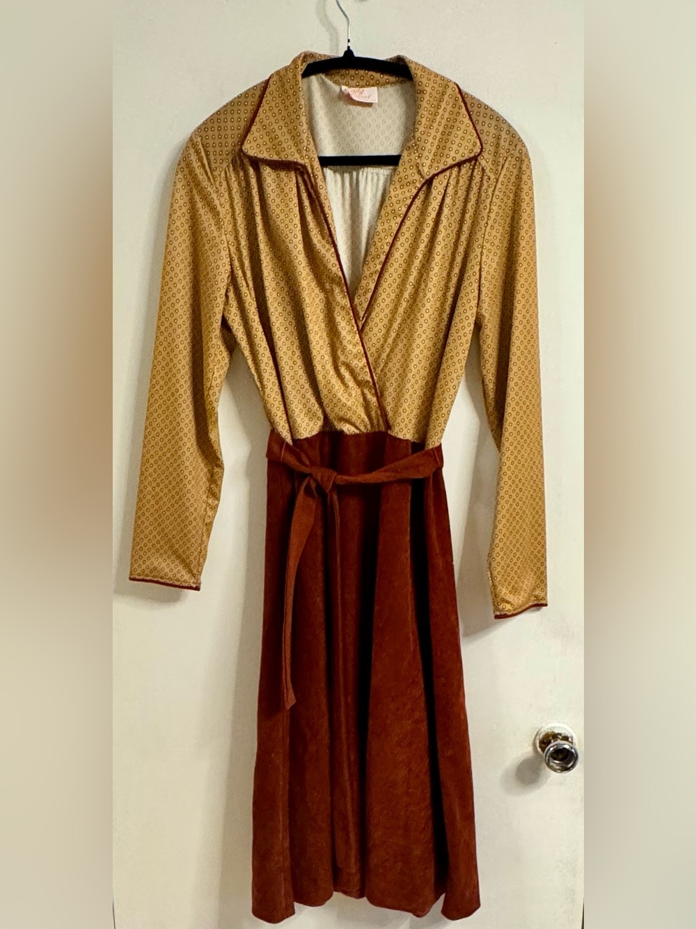 Vintage Two-Tone Long Sleeve Faux Wrap Dress in tan and rust